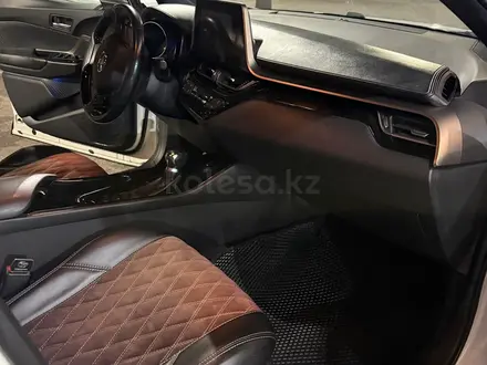 Toyota C-HR 2018 года за 9 200 000 тг. в Алматы – фото 13