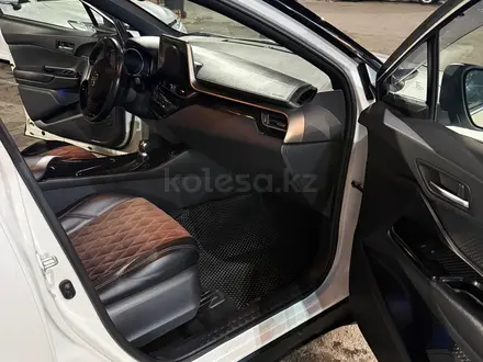 Toyota C-HR 2018 года за 9 200 000 тг. в Алматы – фото 8