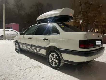 Volkswagen Passat 1991 года за 1 600 000 тг. в Караганда – фото 4