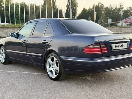 Mercedes-Benz E 280 1999 года за 4 000 000 тг. в Алматы – фото 20