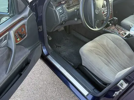 Mercedes-Benz E 280 1999 года за 4 000 000 тг. в Алматы – фото 26