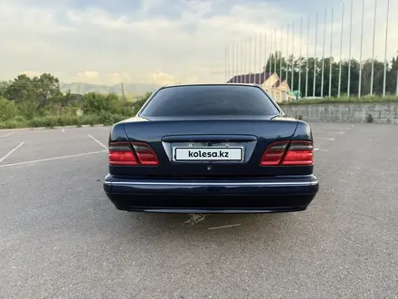Mercedes-Benz E 280 1999 года за 4 000 000 тг. в Алматы – фото 7