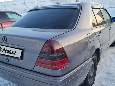 Mercedes-Benz C 180 1995 года за 1 600 000 тг. в Караганда – фото 7