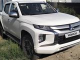 Mitsubishi L200 2021 года за 9 800 000 тг. в Атырау – фото 2