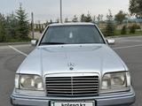 Mercedes-Benz E 220 1993 годаүшін1 800 000 тг. в Алматы – фото 5
