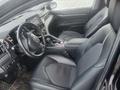 Toyota Camry 2021 года за 12 000 000 тг. в Атырау – фото 13