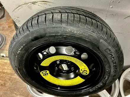 Диск VW Polo с шиной Pirelli 185/60/15 (запаска) за 49 990 тг. в Астана