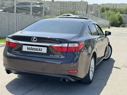 Lexus ES 250 2014 года за 10 000 000 тг. в Алматы – фото 7