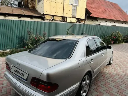 Mercedes-Benz E 280 2000 года за 5 300 000 тг. в Алматы – фото 5