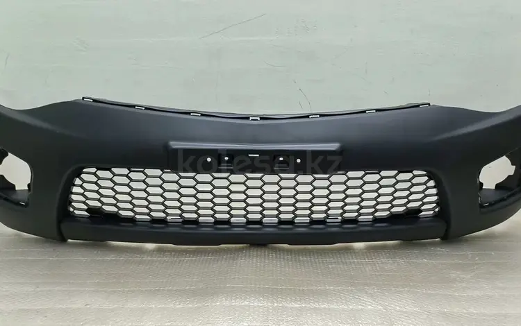 Бампер передний Mitsubishi L200 за 1 000 тг. в Астана