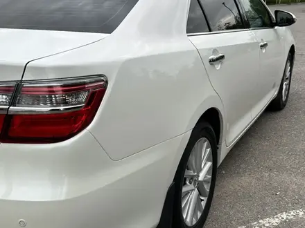 Toyota Camry 2015 года за 13 000 000 тг. в Шымкент – фото 12