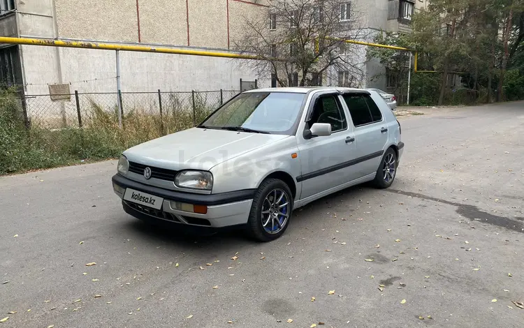 Volkswagen Golf 1995 годаүшін1 850 000 тг. в Алматы