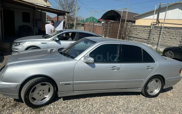Mercedes-Benz E 320 2000 года за 3 800 000 тг. в Алматы