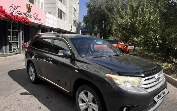 Toyota Highlander 2012 годаүшін11 900 000 тг. в Алматы