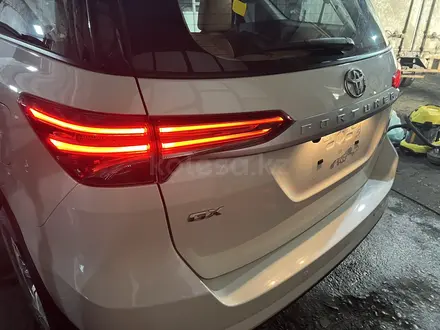 Toyota Fortuner 2022 года за 21 700 000 тг. в Усть-Каменогорск – фото 12