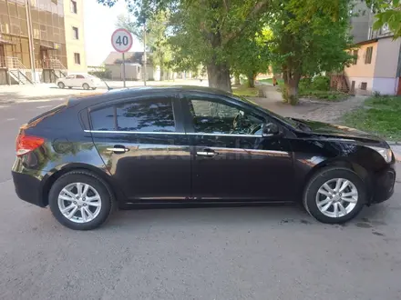 Chevrolet Cruze 2014 года за 5 100 000 тг. в Семей – фото 2