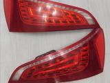 Фонари задние Audi Q5 комплект оригинал б.у за 68 000 тг. в Усть-Каменогорск