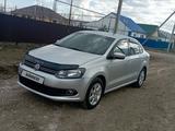 Volkswagen Polo 2015 года за 4 600 000 тг. в Уральск – фото 3