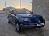 Mitsubishi Outlander 2003 годаүшін4 500 000 тг. в Актау – фото 3