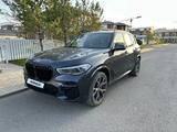 BMW X5 2022 года за 46 000 000 тг. в Астана – фото 3