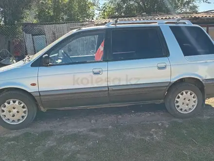 Mitsubishi Space Wagon 1993 года за 800 000 тг. в Аксай