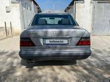 Mercedes-Benz E 220 1995 годаүшін4 500 000 тг. в Туркестан – фото 2