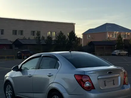 Chevrolet Aveo 2015 года за 3 600 000 тг. в Астана – фото 4