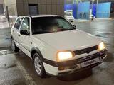 Volkswagen Golf 1993 года за 1 300 000 тг. в Байсерке – фото 4