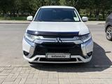 Mitsubishi Outlander 2022 года за 9 800 000 тг. в Астана – фото 2