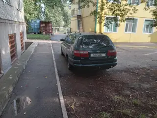 Toyota Carina E