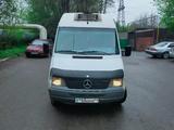 Mercedes-Benz Sprinter 1998 годаүшін5 800 000 тг. в Алматы