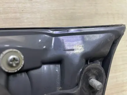 Фонарь задний левый внутренний в крышку богажника Toyota Corolla E180 за 25 000 тг. в Караганда – фото 5