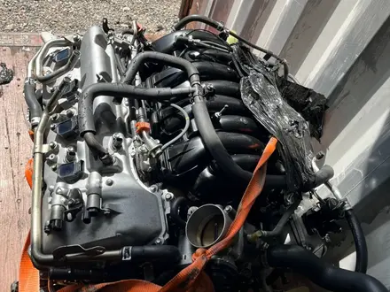 Двигатель лексус lx570 за 30 000 тг. в Алматы