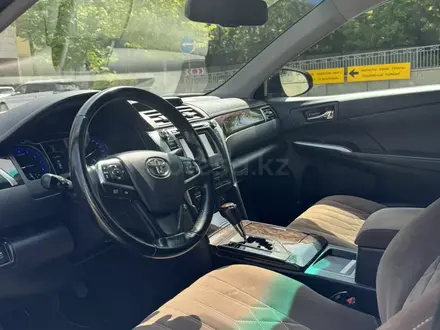 Toyota Camry 2015 года за 12 000 000 тг. в Алматы – фото 13