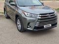 Toyota Highlander 2016 года за 10 800 000 тг. в Уральск – фото 3