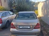 Mercedes-Benz C 240 2002 годаүшін1 700 000 тг. в Петропавловск – фото 5