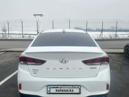 Hyundai Sonata 2019 года за 8 500 000 тг. в Алматы – фото 3