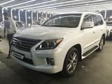 Lexus LX 570 2013 года за 26 500 000 тг. в Атырау