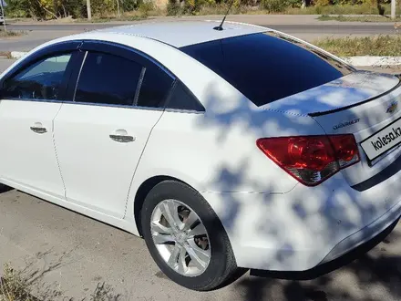 Chevrolet Cruze 2013 года за 4 200 000 тг. в Караганда – фото 4