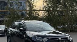 Toyota RAV4 2020 года за 17 900 000 тг. в Алматы