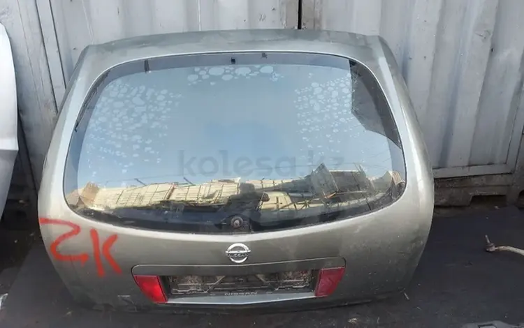 Крышка багажника на Nissan Primera P-12 за 5 000 тг. в Алматы