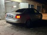 Audi A4 2002 года за 2 300 000 тг. в Кулан – фото 2