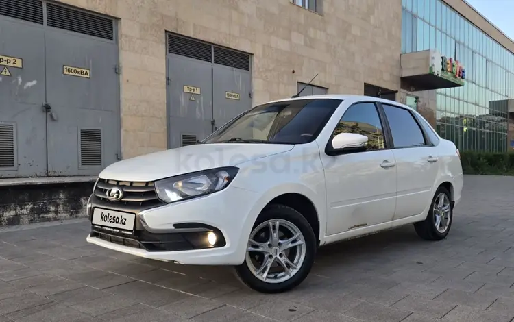 ВАЗ (Lada) Granta 2190 2022 годаүшін4 000 000 тг. в Астана