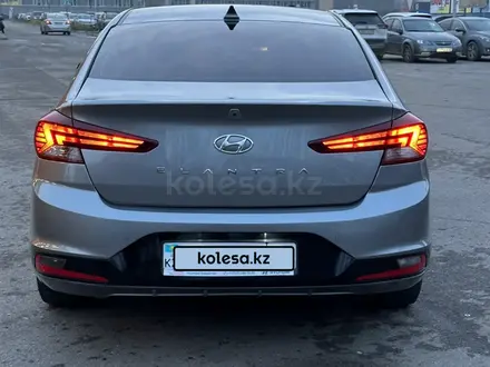 Hyundai Elantra 2019 года за 9 000 000 тг. в Алматы – фото 4