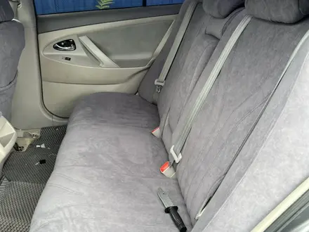 Toyota Camry 2010 года за 6 100 000 тг. в Атырау – фото 6