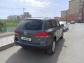 Volkswagen Touareg 2007 года за 7 500 000 тг. в Астана – фото 3