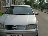 Volkswagen Jetta 2003 годаүшін2 200 000 тг. в Алматы