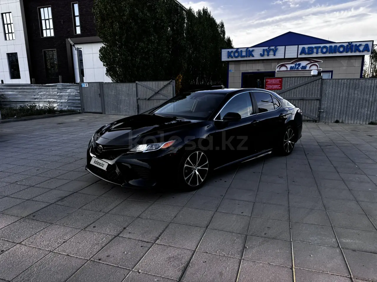 Toyota Camry, 2020