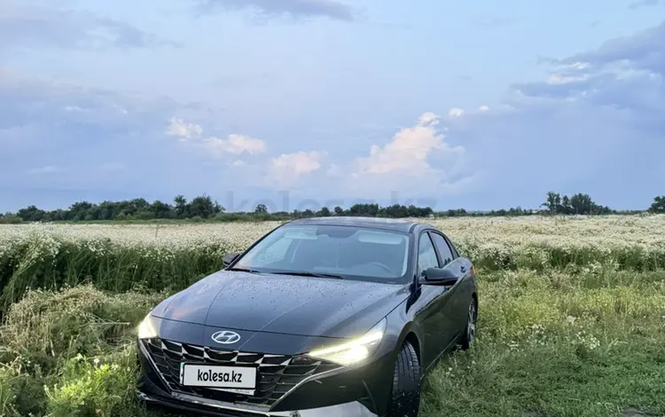 Hyundai Elantra 2023 годаfor12 500 000 тг. в Костанай