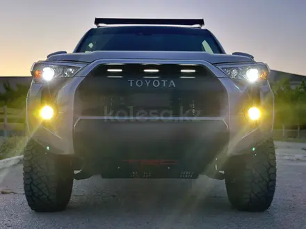Toyota 4Runner 2020 года за 26 500 000 тг. в Актау – фото 4